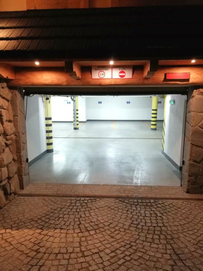 Apartament Tatrzanski Swit Z Tarasem 20M2, Garazem Podziemnym, Grota Solna Zakopane Bagian luar foto